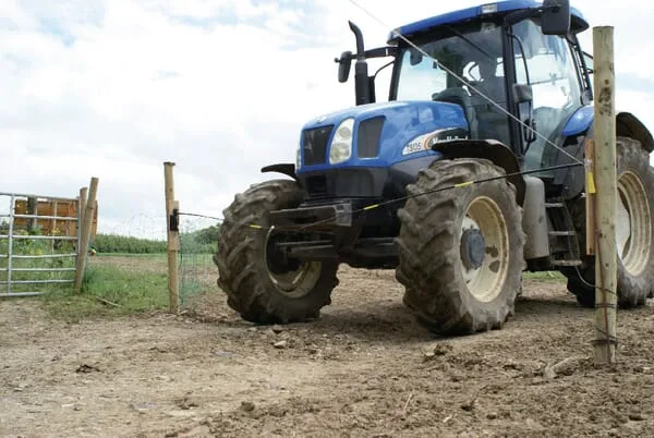 Automatická samozavírací brána