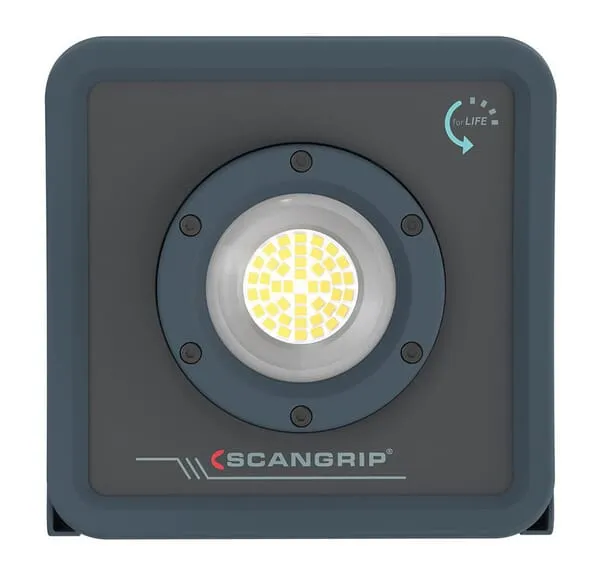 Kompaktní dobíjecí pracovní LED světlo se světelným tokem 2000 lumenů