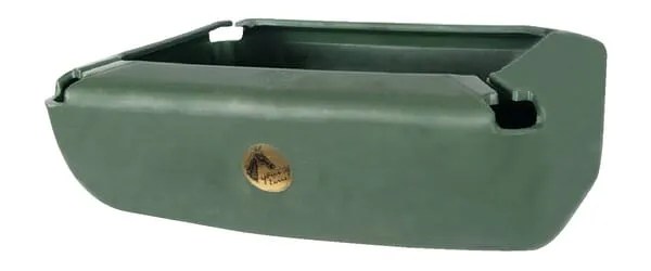 Žlab se spořičem krmiva