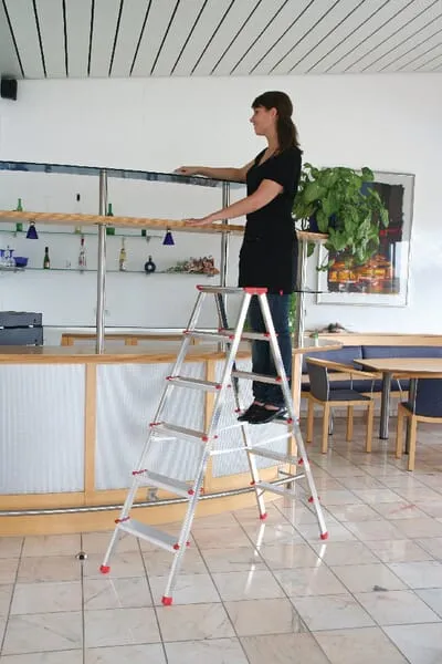 Dvojitý žebřík přístupný z obou stran