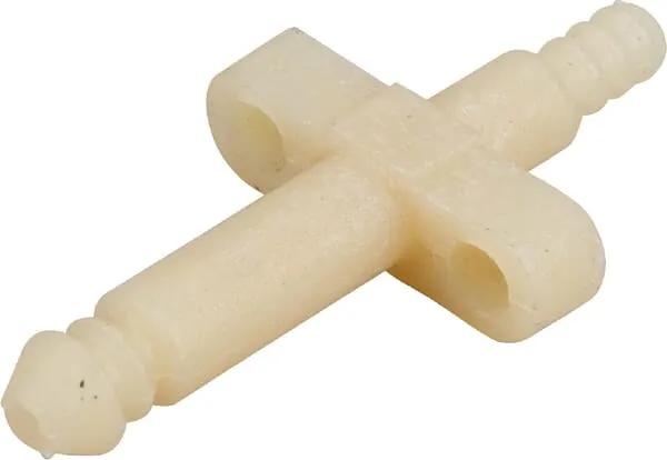 Přípojka vypouštění nádrže