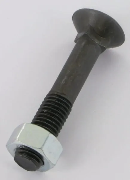 Šroub pluhu se čtyhřanem M12x70 12.9 DIN608, s maticí