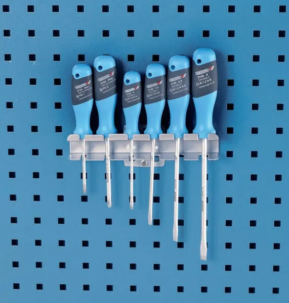 Držák na 6 šroubováků