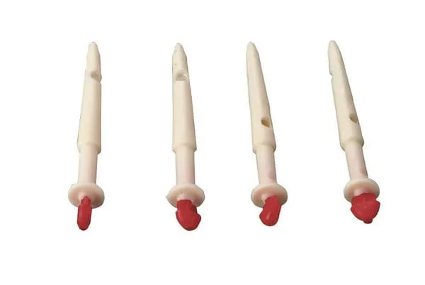 Katetr se stříkačkou