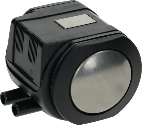 Pulzátor pro dojicí zařízení