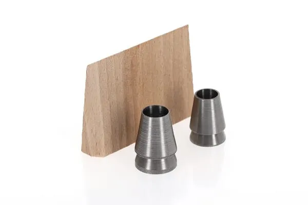 Upevňovací sada pro sekeru