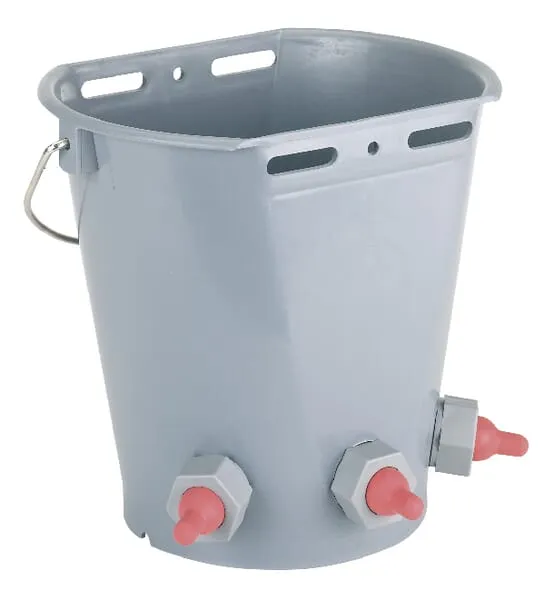 Vědro do napájení jehňat