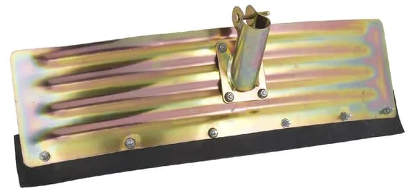 Shrnovač hnoje polookrouhlý, 55 cm