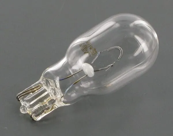 Žárovka světlometu