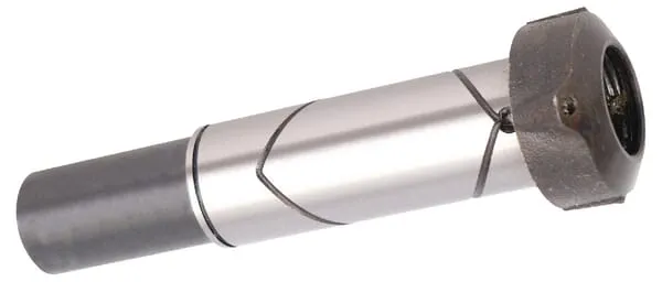 Válec urychlovače přiháněče nový typ