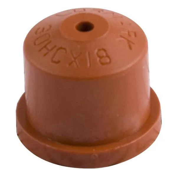 Tryska pro plochý postřik ocel