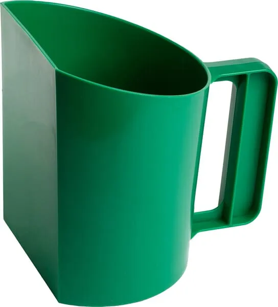 Naběračka na krmivo 1,5 l, zelená