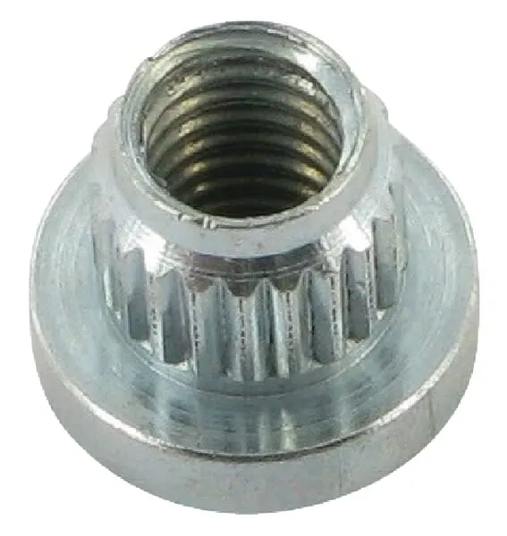 Lisovaná matice M6 (25)