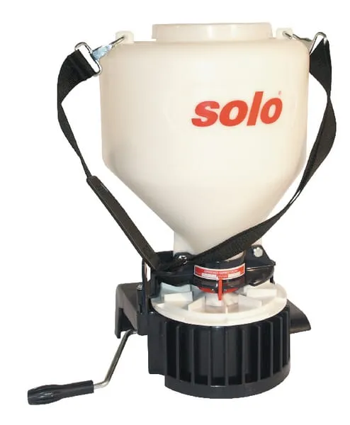 Rozmetadlo granulátu Solo model 421