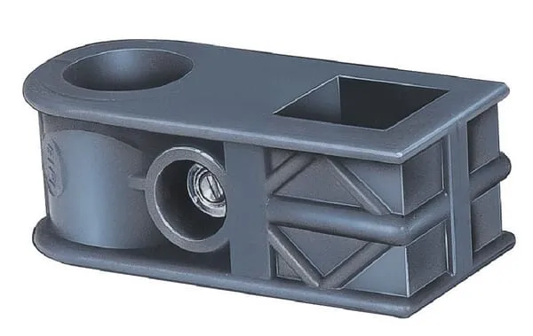 Upevňovací svorky na trubky