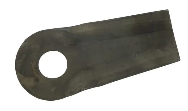 Nůž rotační sekačky rotace vlevo / vpravo 111 x 50 x 4 mm; ovál otvor 20,5 x 18,5 mm; vhodný pro Kuhn; 25 ks/bal.