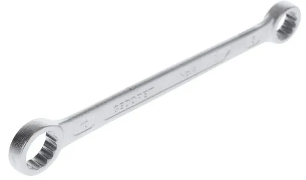 4 Oboustranné očkové klíče rovné