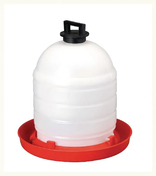 Napáječka pro drůbež