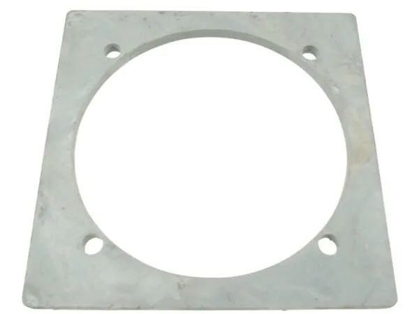 Čtyřhranná ocelová příruba pro pouzdra s nákružkem PVC