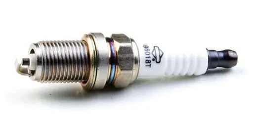 Zapalovací svíčka F6TC