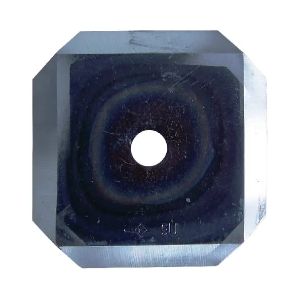 Nůž míchačky na krmivo