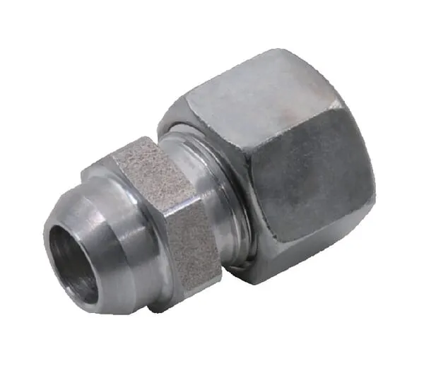 Navařovací spojky, navařovací metrická spojka x metrická spojka s řezným kroužkem