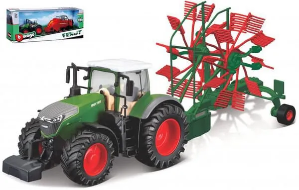 Fendt 1050 se shrnovačem sena