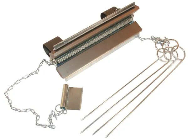 Tlakovací přístroj ke svěráku