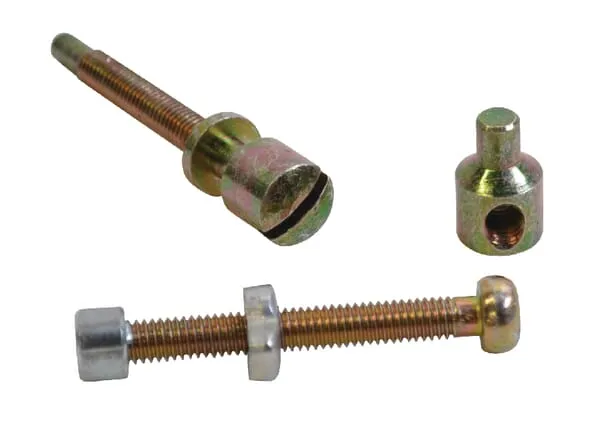 Šroub napínáku řetězu