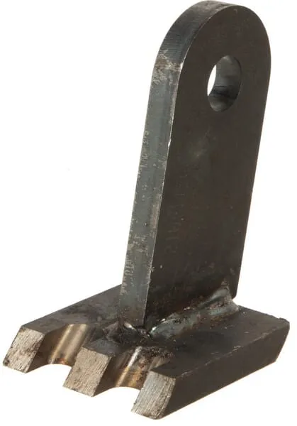 Toothed hammer flail