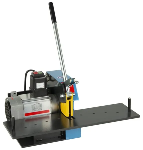 Řezačka hadic EM 4