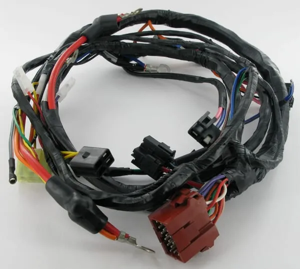 Montáž elektroinstalace achter