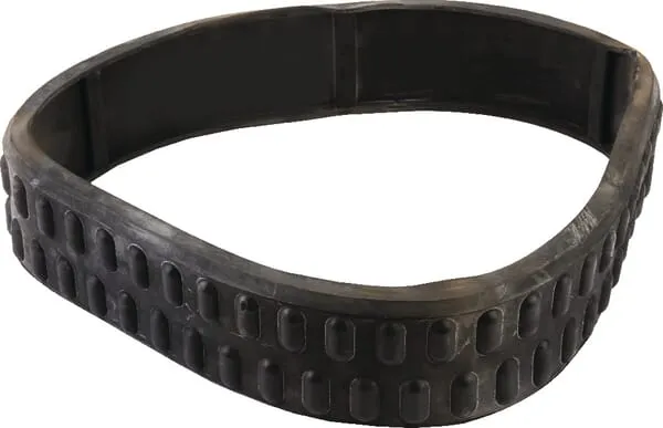 Pneumatiky z plné pryže zadní