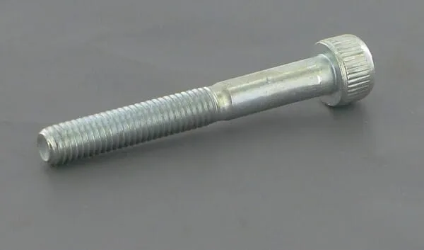 Šroub M5x40