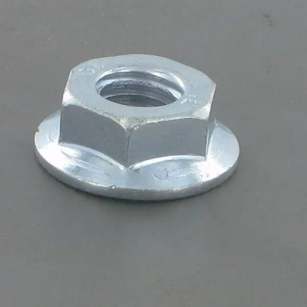 Nut verbus HM8