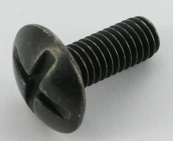 Šroub M6x15 6,8