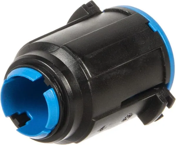 Magnetický adaptér nádrže