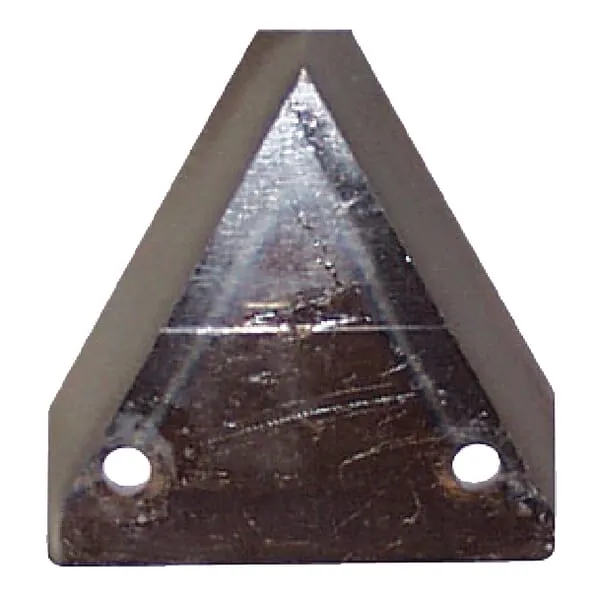 Nože krmných vozů třístranné