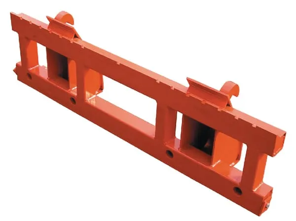 Základní rámy paletizačních vidlí s rychlovýměnným připojovacím systémem dle Euro normy a pouzdra hrotů