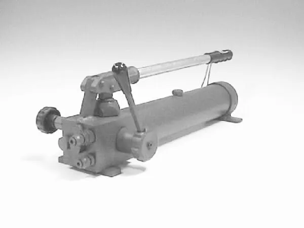 Ruční čerpadlo s nádrží HP2-PQ-4VN