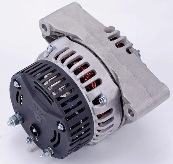Alternátor 14V 120A