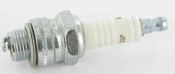 Zapalovací svíčka J6C