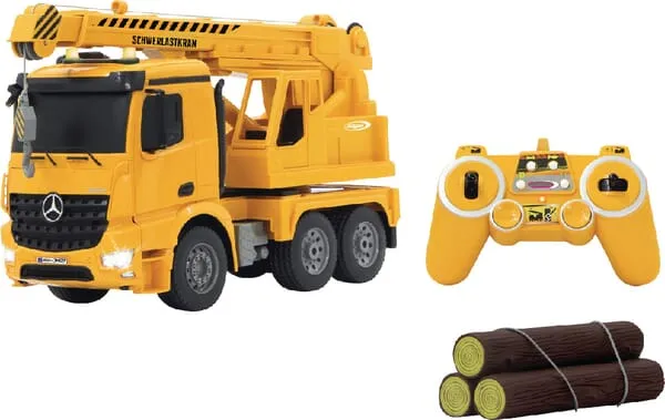 Těžkotonážní jeřáb Mercedes Arocs