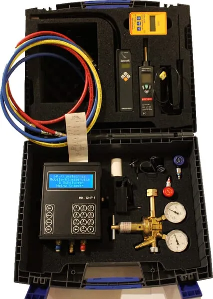 Elektronický detektor netěsnosti