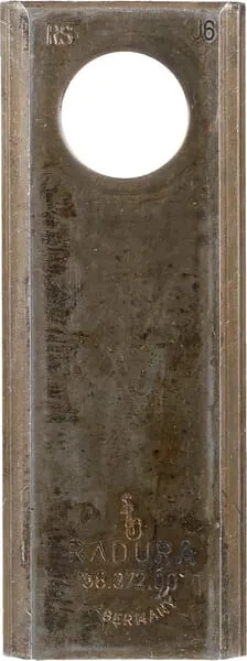 Nůž rotační sekačky rotace vlevo / vpravo 110 x 40 x 3 mm; otvor Ø 20,5 mm; vhodný pro Taarup