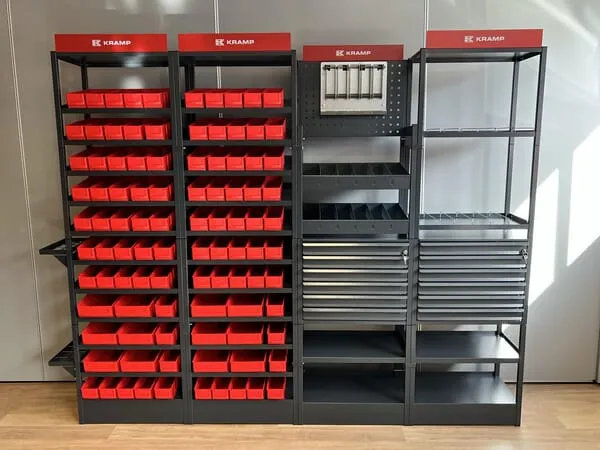 Startovací modul se spojovacím materiálem