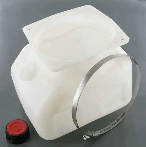 PE-nádrž, 11 litrů + montážní sada