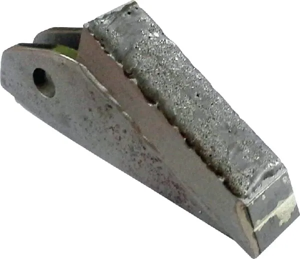 Špička radlice hloubkového kypřiče, karbid