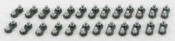 Spojovací článek s nýty