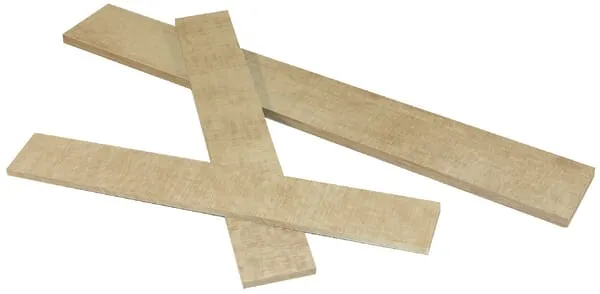 Lamely z tvrzené tkaniny